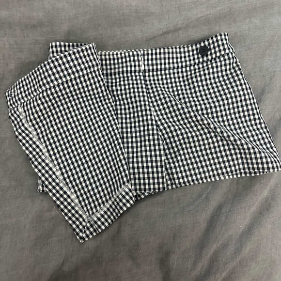 Club Monaco Gingham Skort - Picture 4 of 5